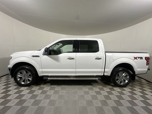Used 2018 Ford F150 XLT w/ Equipment Group 302A Luxury AWD/4WD image 4
