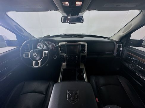 Used 2013 RAM 2500 Laramie w/ Cold Weather Group image 10