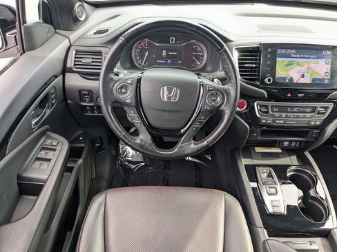 Used 2022 Honda Ridgeline Black Edition image 16