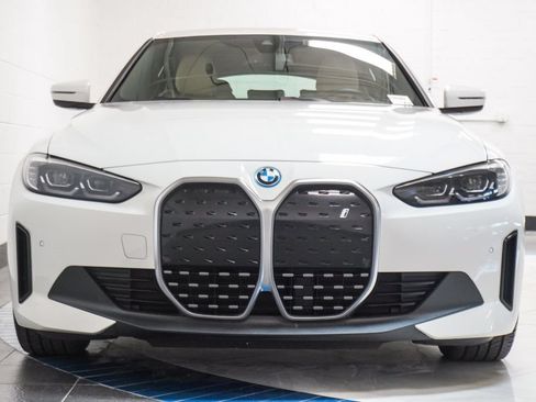 Used 2023 BMW i4 eDrive40 w/ Premium Package RWD image 36