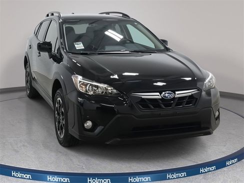 Used 2023 Subaru Crosstrek 2.0i Premium image 4