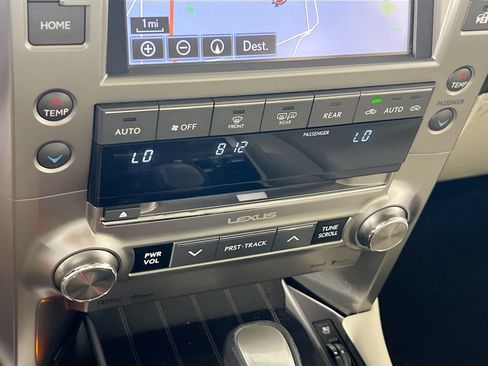 Used 2021 Lexus GX 460 Premium w/ Premium Package AWD/4WD image 16