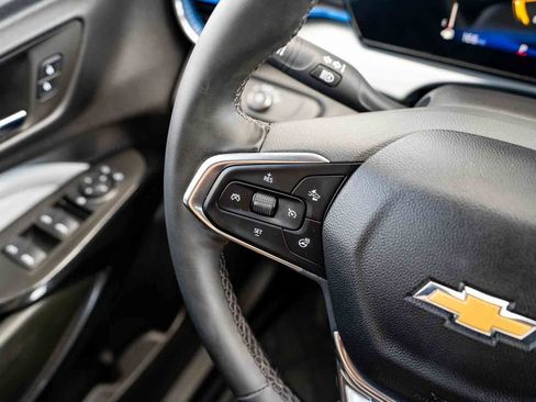 Used 2026 Chevrolet Trax LT w/ Driver Confidence Package FWD image 15