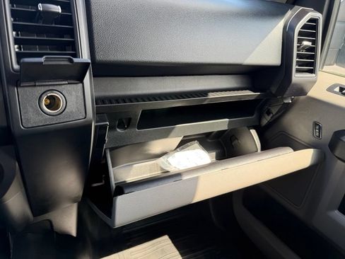 Used 2017 Ford F150 XL w/ XL Power Equipment Group AWD/4WD image 28
