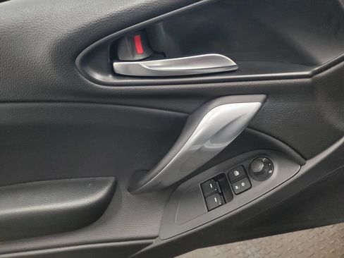 Used 2017 FIAT 124 Spider Abarth RWD image 10