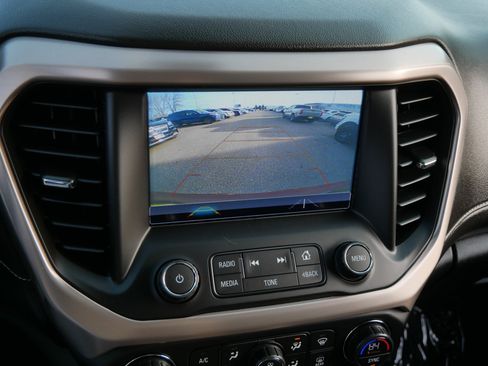 Used 2018 GMC Acadia Denali image 30