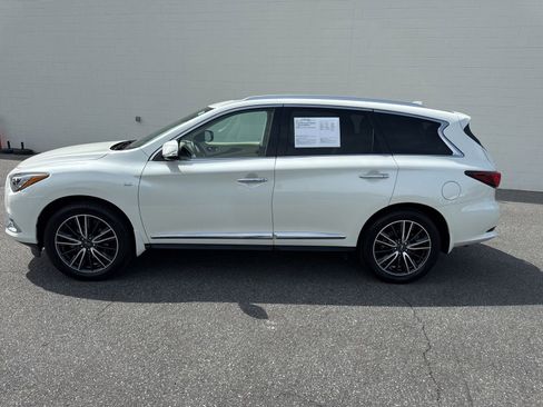 Used 2020 INFINITI QX60 Luxe w/ Essential Package image 4