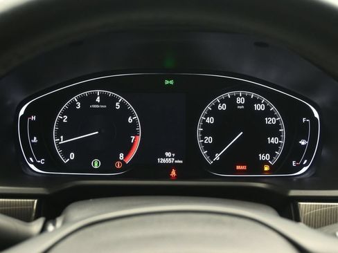 Used 2018 Honda Accord Sport image 19