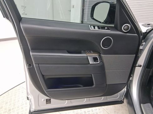 Used 2018 Land Rover Range Rover Sport HSE Dynamic image 24