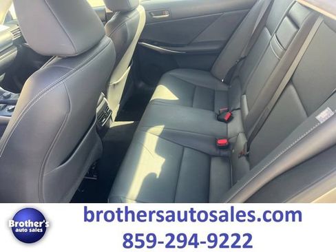 Used 2018 Lexus IS 300 w/ Accessory Package 2 RWD image 32