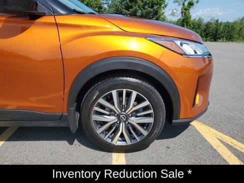 Used 2023 Nissan Kicks SV FWD image 8