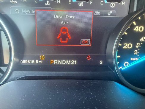Used 2016 Ford F150 Platinum w/ Trailer Tow Package AWD/4WD image 16