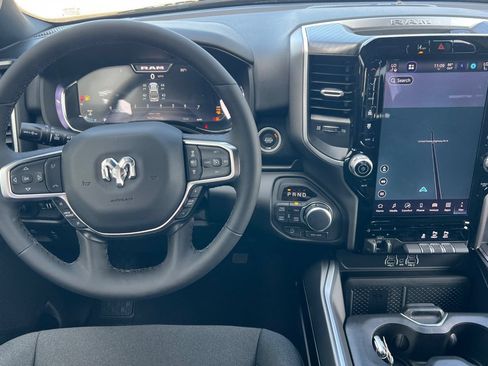 New 2026 RAM 1500 Big Horn AWD/4WD image 13