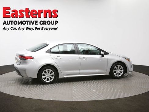 Used 2023 Toyota Corolla LE image 43