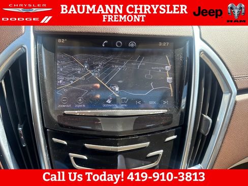 Used 2015 Cadillac SRX Luxury w/ Driver Awareness Package FWD image 19