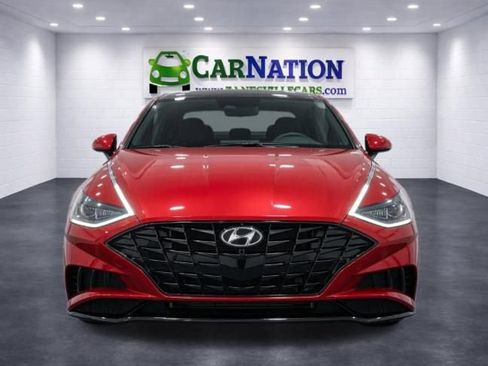 Used 2021 Hyundai Sonata Limited FWD image 3