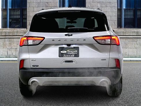 Certified 2020 Ford Escape SE Sport image 4