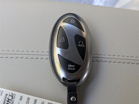 New 2026 Hyundai Tucson SE image 32