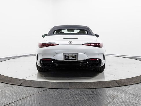 Used 2023 Mercedes-Benz SL 63 AMG 4MATIC image 32