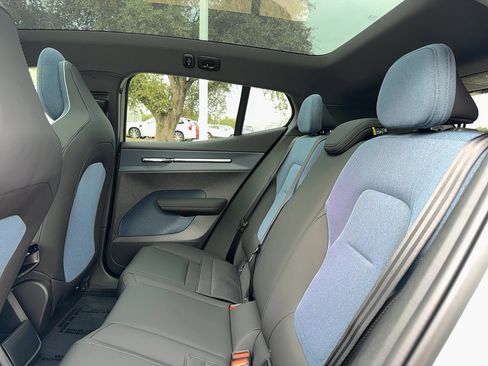 New 2026 Volvo EX30 Ultra image 13