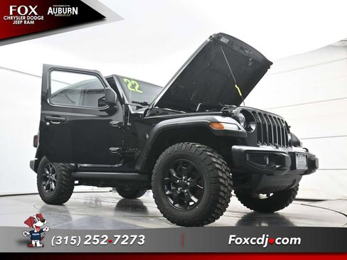 Used 2022 Jeep Wrangler Sport image 34