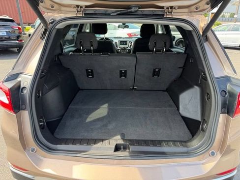 Used 2019 Chevrolet Equinox LT FWD image 7