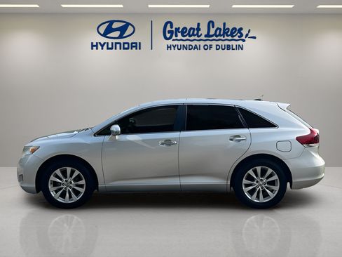 Used 2013 Toyota Venza XLE w/ XLE Premium Pkg FWD image 2