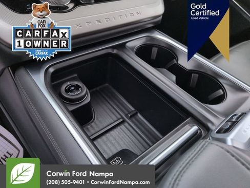 Used 2026 Ford Expedition Active AWD/4WD image 19