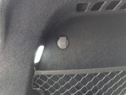 New 2025 Audi SQ5 Prestige image 30