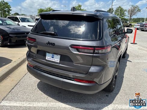 Used 2021 Jeep Grand Cherokee L Laredo AWD/4WD image 22