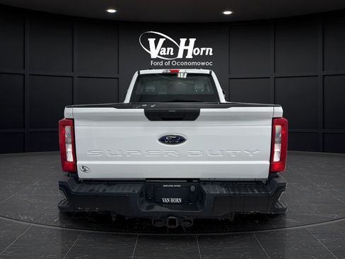 Used 2023 Ford F250 XL AWD/4WD image 6
