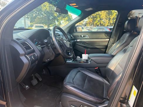 Used 2016 Ford Explorer Sport w/ Equipment Group 401A AWD/4WD image 10