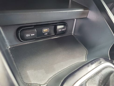 Used 2024 Kia Soul LX w/ Option Group 015 FWD image 27