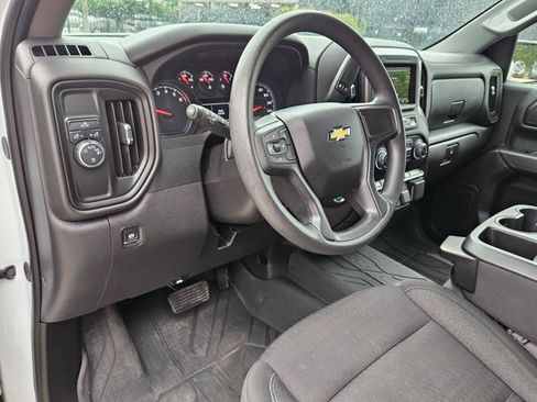 Used 2025 Chevrolet Silverado 1500 Custom w/ Turbomax Blackout Package RWD image 9
