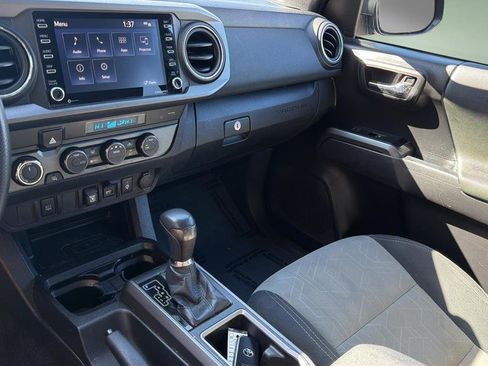 Used 2023 Toyota Tacoma TRD Sport image 22