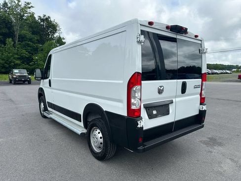 Used 2023 RAM ProMaster 2500 FWD image 3