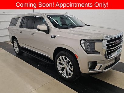 Used 2021 GMC Yukon XL SLT w/ SLT Premium Package