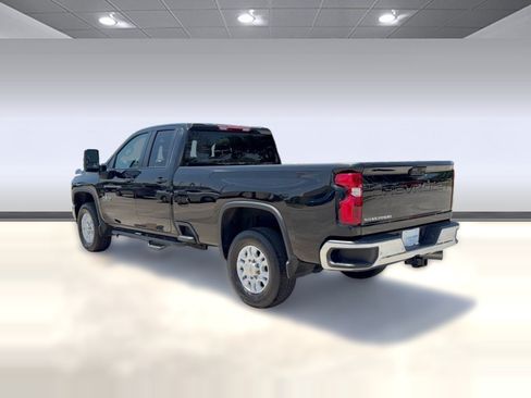 Used 2023 Chevrolet Silverado 3500 LT w/ Texas Edition AWD/4WD image 3