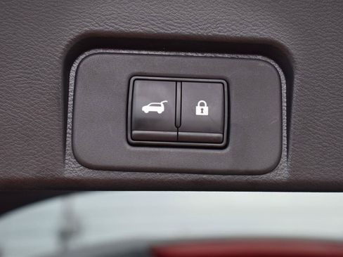 Used 2023 Nissan Rogue SV w/ SV Premium B Package FWD image 48