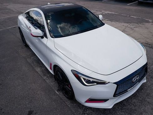 Used 2018 INFINITI Q60 3.0t Sport w/ Sensory Package 3.0T Sport AWD/4WD image 17
