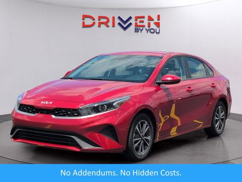 Used 2024 Kia Forte LXS FWD image 1