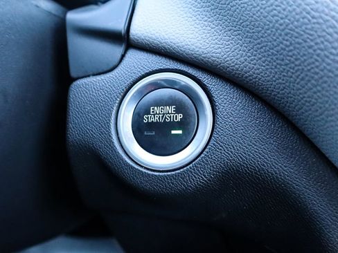 Used 2024 Chevrolet Equinox LT image 22