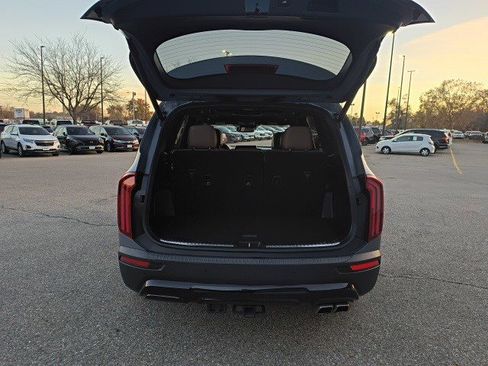 Used 2022 Kia Telluride SX w/ SX Prestige Package image 17