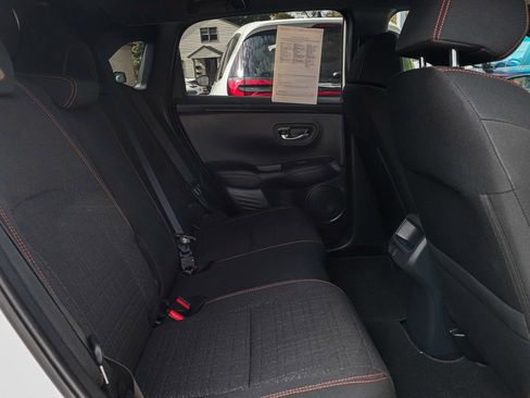 Used 2025 Honda HR-V Sport image 28