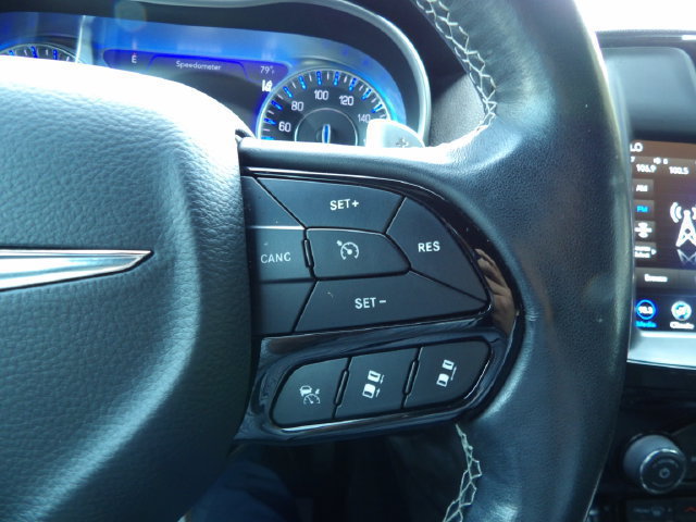 Used 2022 Chrysler 300 S w/ Comfort Group RWD image 26