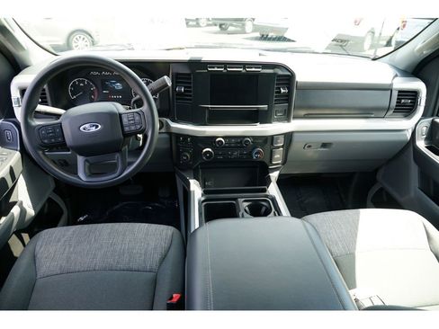 Used 2023 Ford F250 XLT image 24