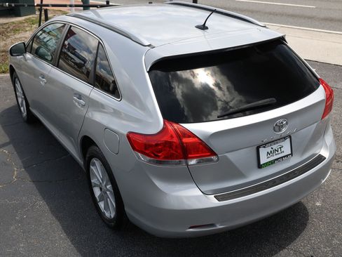 Used 2011 Toyota Venza FWD image 8