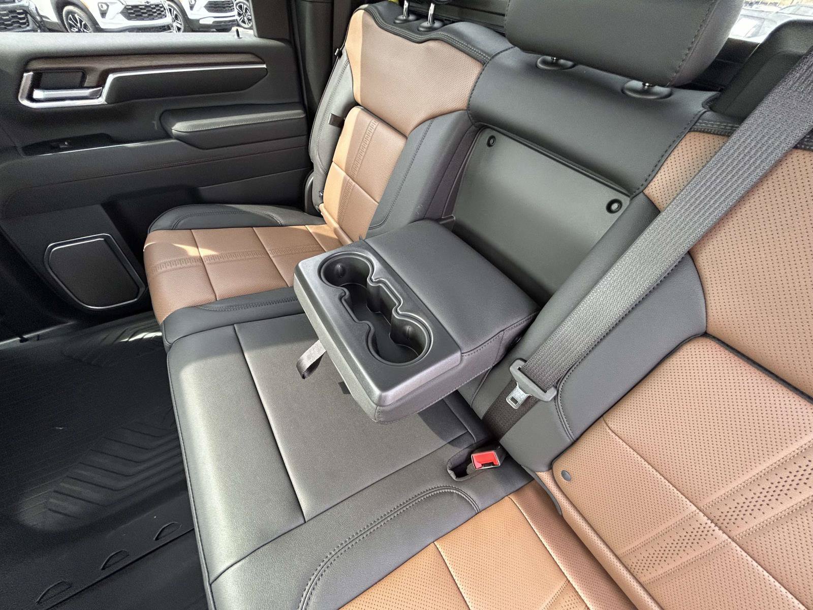 New 2026 Chevrolet Silverado 2500 High Country w/ High Country Premium Package AWD/4WD image 15