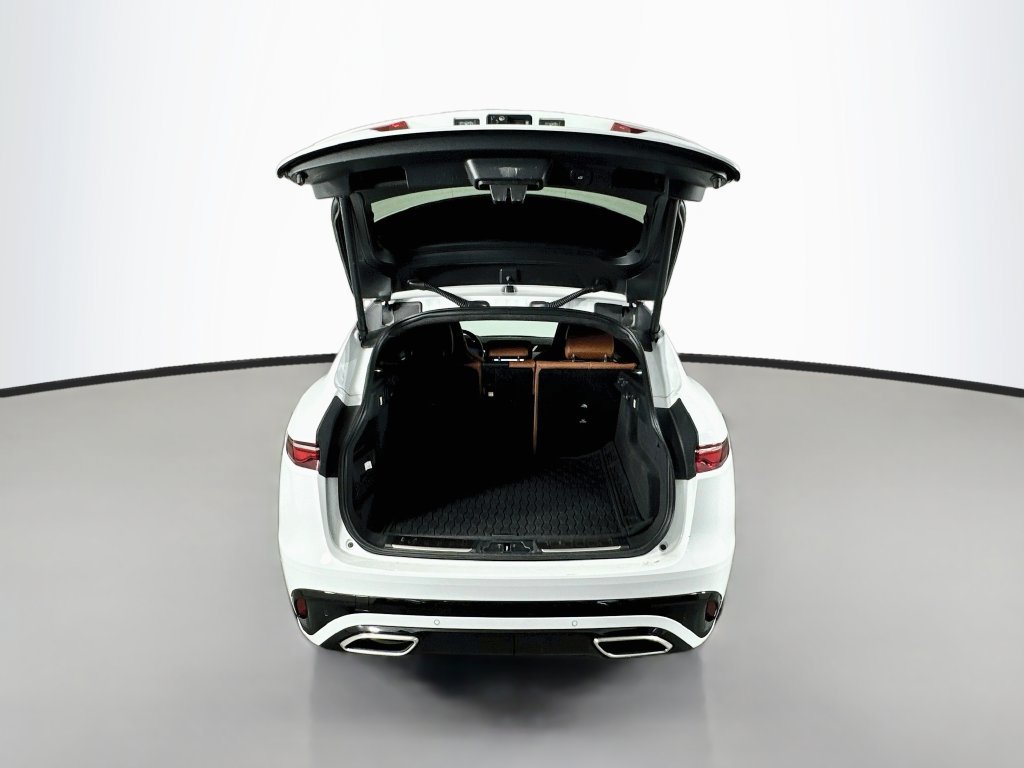 Used 2024 Jaguar F-PACE R-Dynamic S AWD/4WD image 28