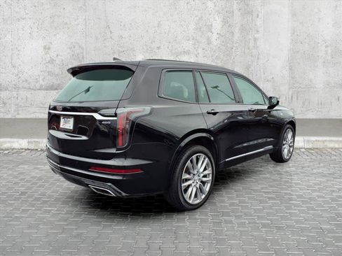 Used 2021 Cadillac XT6 Sport image 13